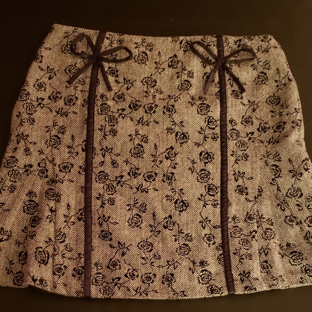 Charlotte Russe floral print earth-tone  skirt M